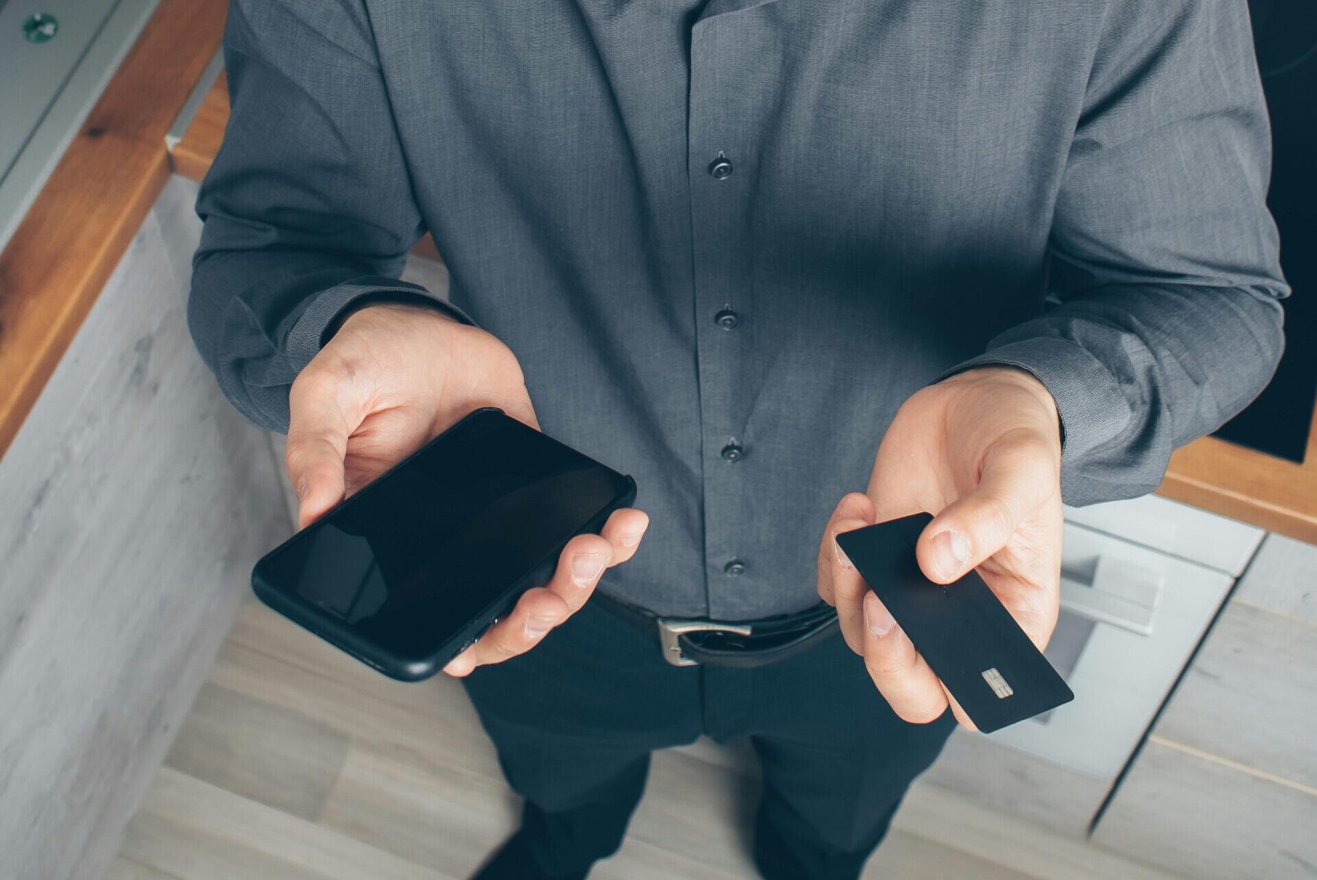 O que olhar antes de pedir cartão novo e evitar problemas depois